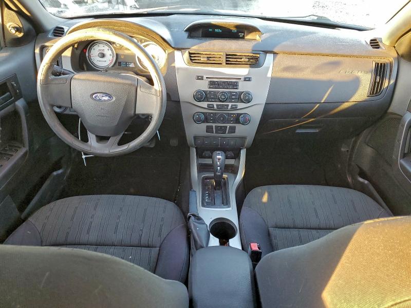 Photo 8 from auction – 2011 FORD FOCUS SE with VIN 1FAHP3FN8BW152634