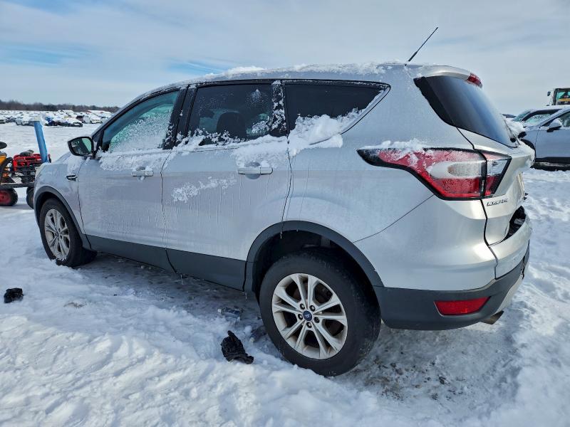 Photo 2 from auction – 2017 FORD ESCAPE SE with VIN 1FMCU9G96HUC04456