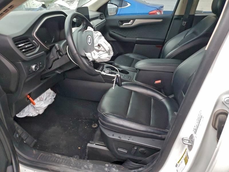 Photo 7 from auction – 2020 FORD ESCAPE SEL with VIN 1FMCU9H69LUA34526