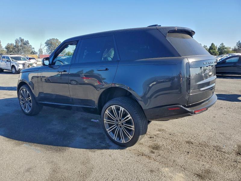 Photo 2 from auction – 2025 LAND ROVER RANGE ROVE with VIN SALKP9E98SA297556