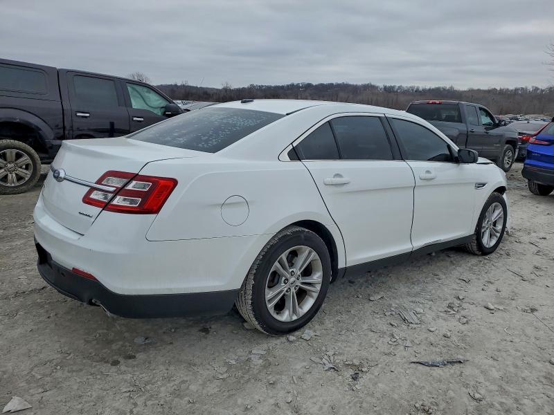 Photo 3 from auction – 2018 FORD TAURUS SE with VIN 1FAHP2D8XJG137858