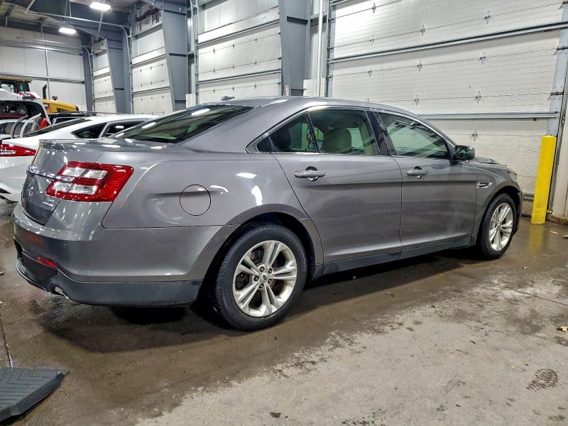 Photo 3 from auction – 2014 FORD TAURUS SEL with VIN 1FAHP2E8XEG137637