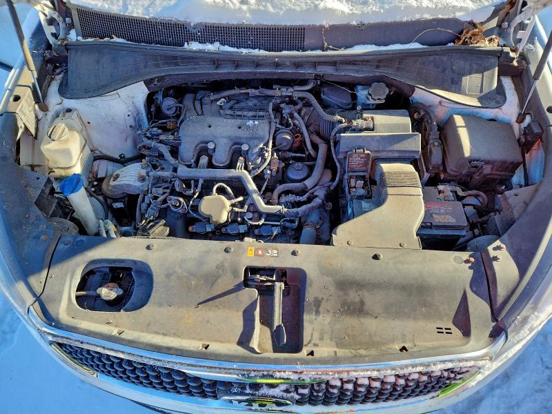 Photo 12 from auction – 2016 KIA SORENTO LX with VIN 5XYPG4A50GG035752