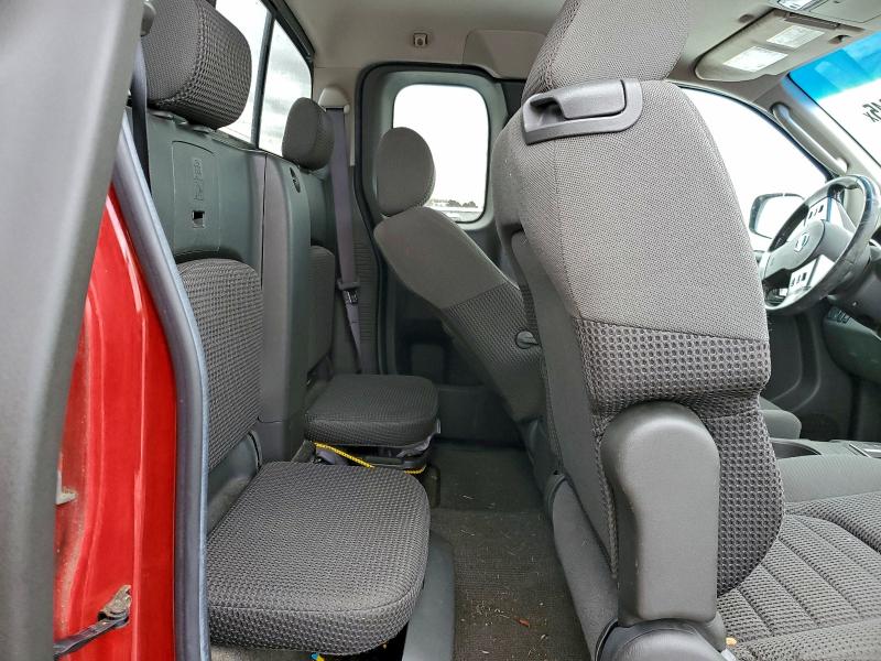 Photo 10 from auction – 2005 NISSAN FRONTIER K with VIN 1N6AD06W75C426341