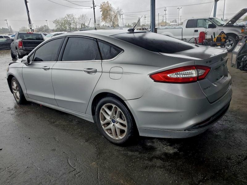 Photo 2 from auction – 2016 FORD FUSION SE with VIN 3FA6P0H76GR342043