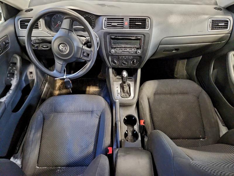Photo 8 from auction – 2013 VOLKSWAGEN JETTA BASE with VIN 3VW2K7AJ0DM447995