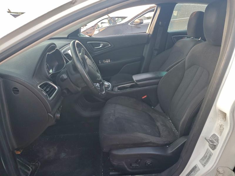 Photo 7 from auction – 2015 CHRYSLER 200 LIMITE with VIN 1C3CCCAB3FN653542