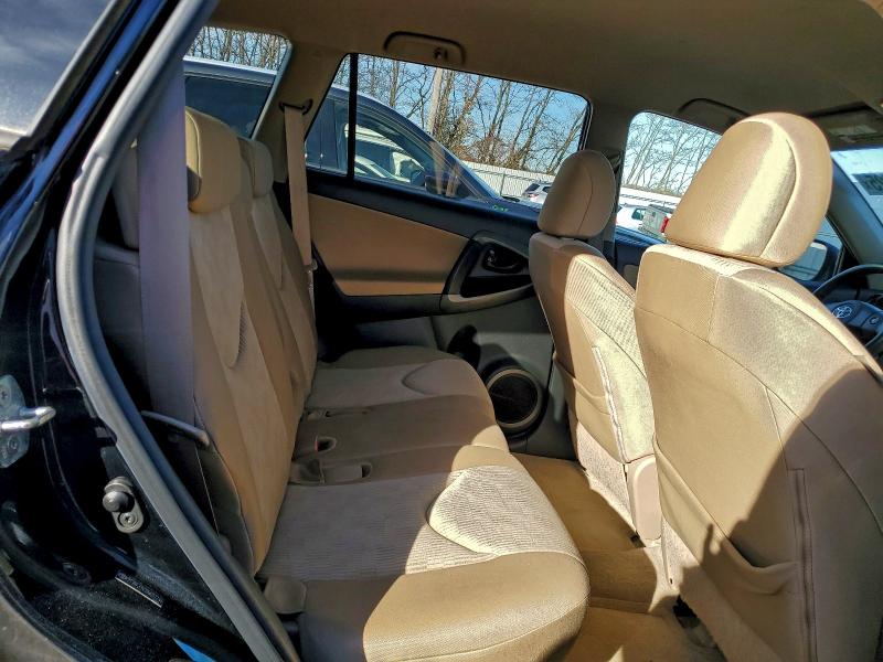 Photo 11 from auction – 2009 TOYOTA RAV4 with VIN 2T3BF33V39W007744