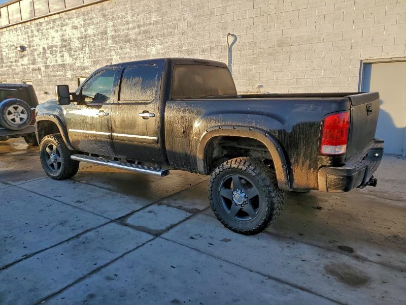 Photo 2 from auction – 2013 GMC SIERRA K25 with VIN 1GT125E86DF116297