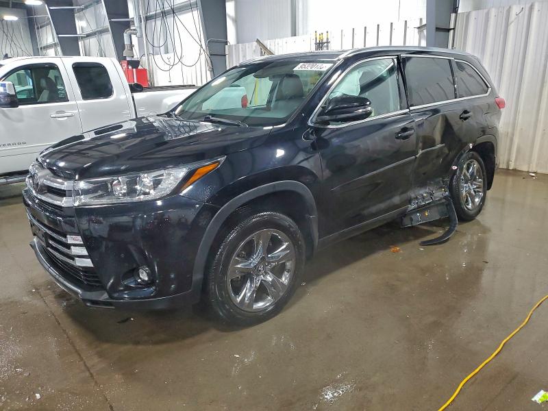 TOYOTA HIGHLANDER 2019 with VIN 5TDDZRFH3KS993194 - Photo from auction