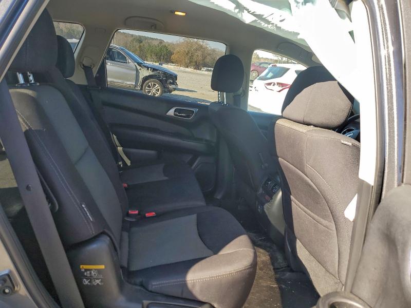 Photo 10 from auction – 2018 NISSAN PATHFINDER with VIN 5N1DR2MNXJC619290