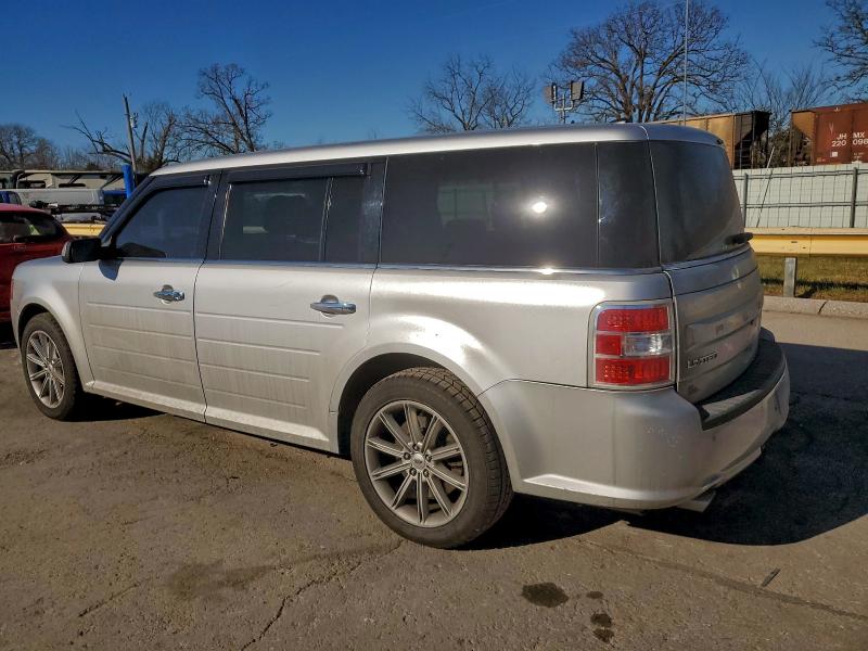 Photo 2 from auction – 2018 FORD FLEX LIMIT with VIN 2FMGK5D84JBA09821
