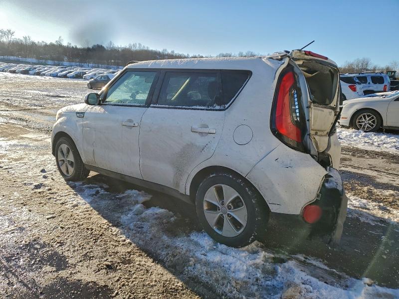 Photo 2 from auction – 2015 KIA SOUL with VIN KNDJN2A29F7207911