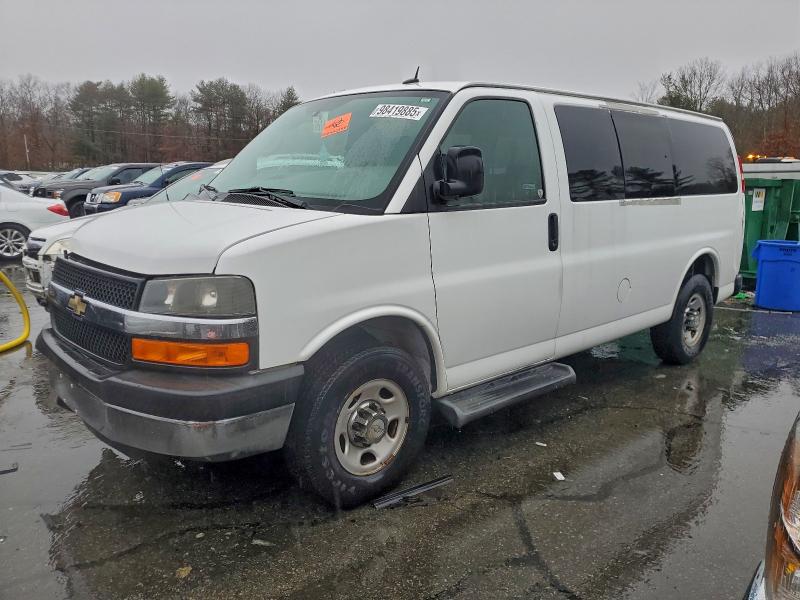 CHEVROLET EXPRESS G2 2015 مع رقم تعريف المركبة 1GAWGRFF4F1109305 - صورة من المزاد