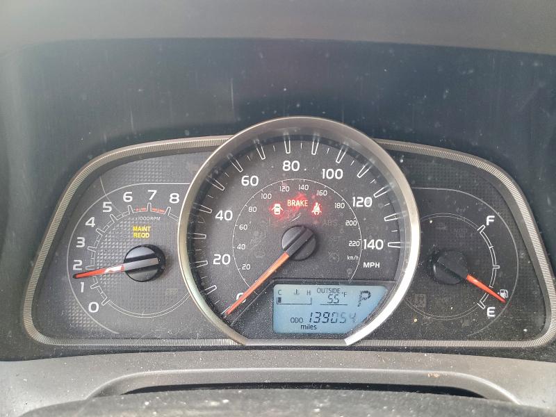 Photo 9 from auction – 2015 TOYOTA RAV4 XLE with VIN JTMRFREV5FD157037