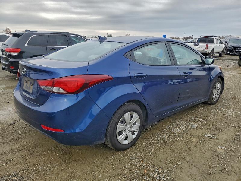 Photo 3 from auction – 2016 HYUNDAI ELANTRA SE with VIN 5NPDH4AE6GH699028