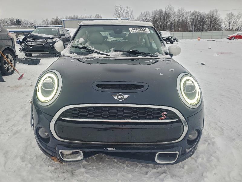 Photo 5 from auction – 2020 MINI COOPER S with VIN WMWXR5C00L2M79118