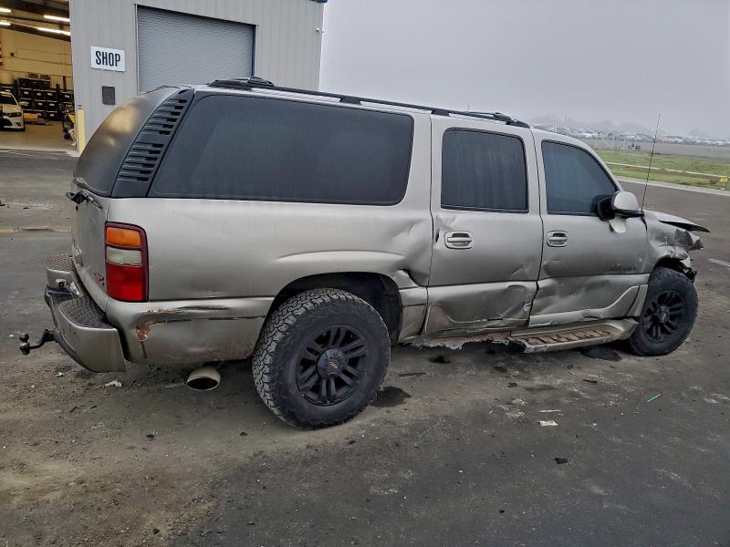Photo 3 from auction – 2002 GMC DENALI XL with VIN 1GKFK66U72J270961