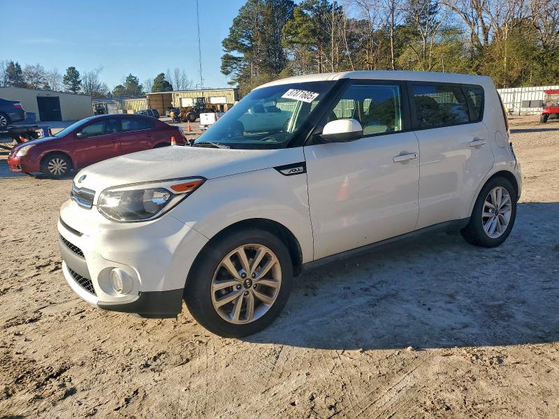 KIA SOUL + 2018 с VIN KNDJP3A58J7544508 - Фото с аукциона