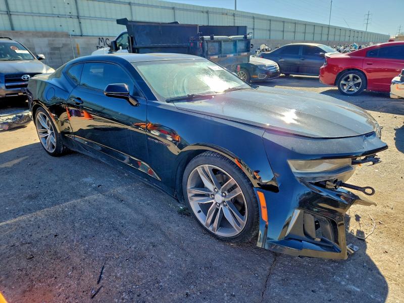 Photo 4 from auction – 2018 CHEVROLET CAMARO LT with VIN 1G1FB1RX4J0115897