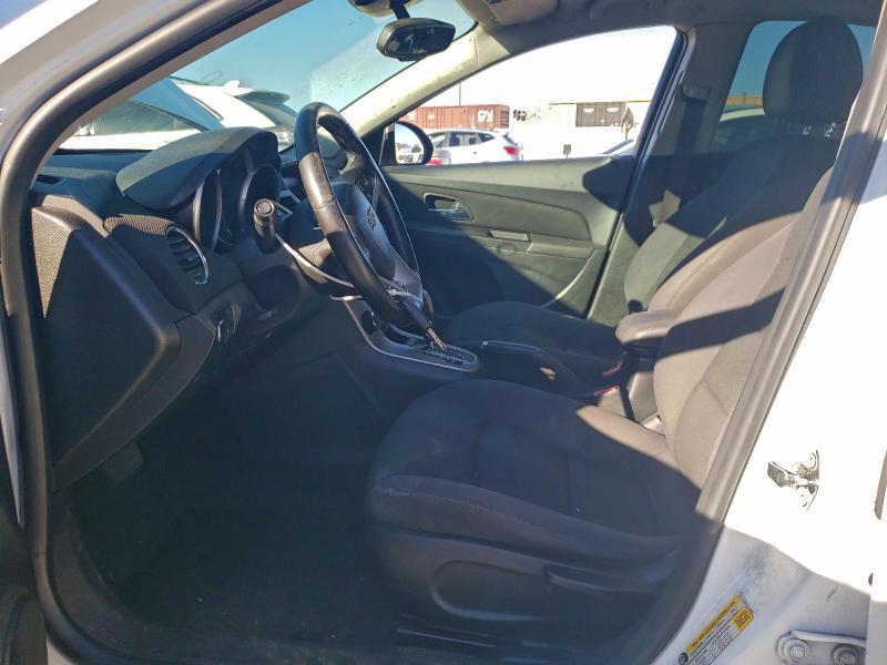 Photo 7 from auction – 2014 CHEVROLET CRUZE with VIN 1G1PC5SB5E7480321