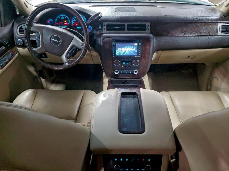 Photo 8 from auction – 2012 GMC YUKON DENA with VIN 1GKS2EEF0CR310490