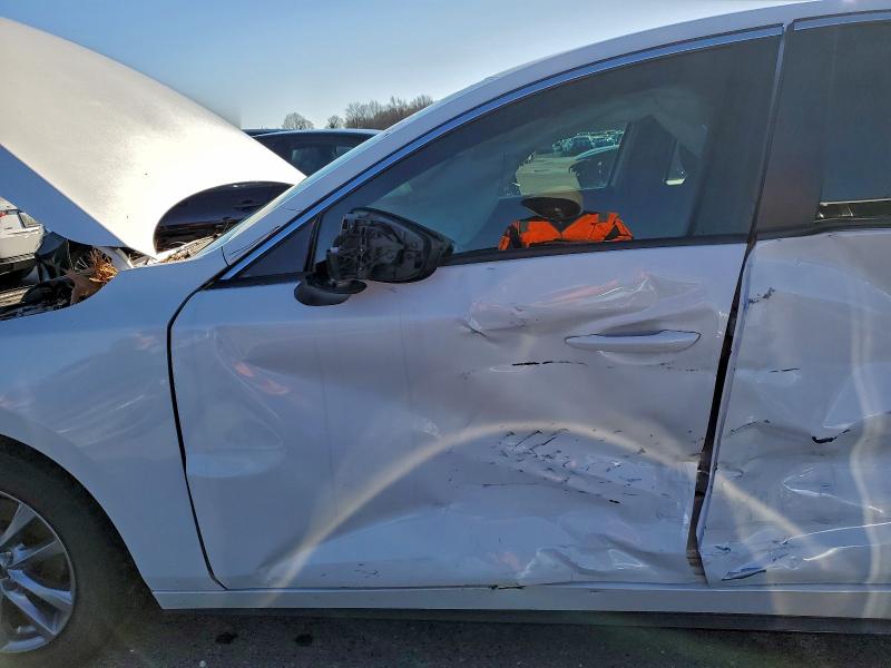 Photo 7 from auction – 2021 MAZDA 3 with VIN 3MZBPAAL9MM200815