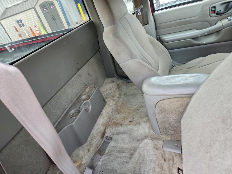Photo 10 from auction – 2003 GMC SONOMA with VIN 1GTDT19X938112963