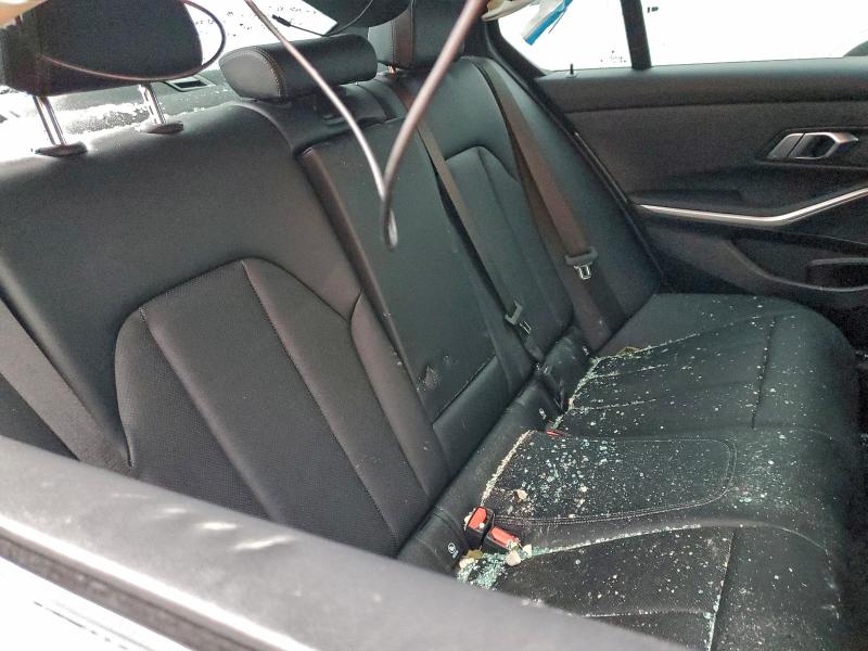 Photo 10 from auction – 2023 BMW 330XI with VIN 3MW89FF01P8D74911