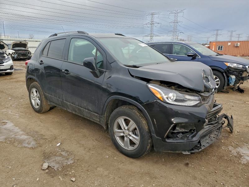 Photo 4 from auction – 2022 CHEVROLET TRAX 1LT with VIN KL7CJPSM3NB565497