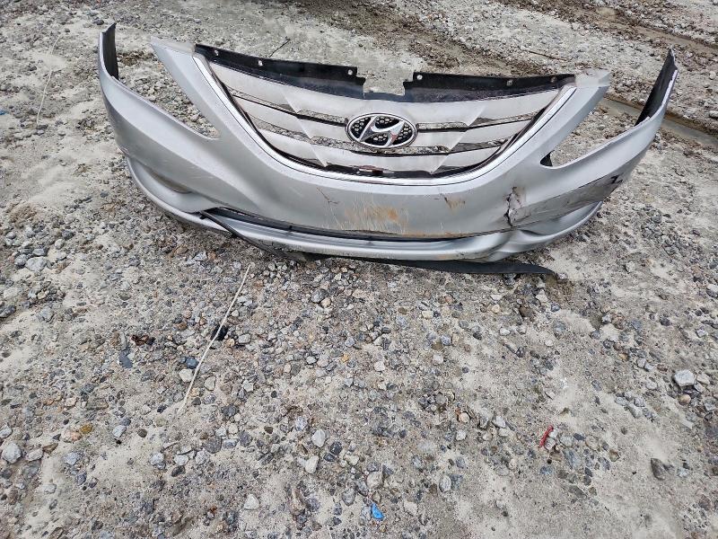 Photo 12 from auction – 2013 HYUNDAI SONATA SE with VIN 5NPEC4AC2DH623710