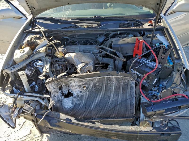 Photo 11 from auction – 2004 TOYOTA CAMRY with VIN 4T1BE32K54U869682