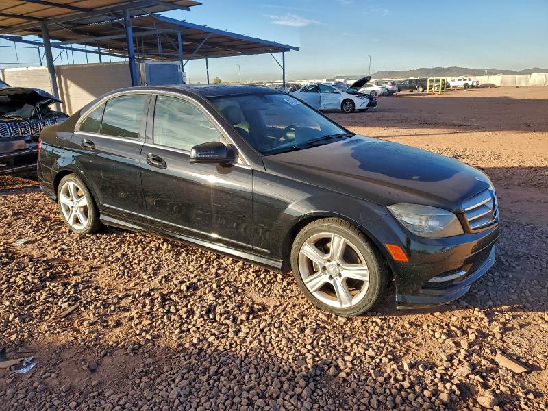 Photo 4 from auction – 2011 MERCEDES-BENZ C with VIN WDDGF5EB4BA515395