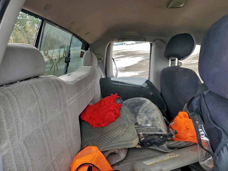 Photo 10 from auction – 2001 TOYOTA TUNDRA ACC with VIN 5TBRT34191S165331