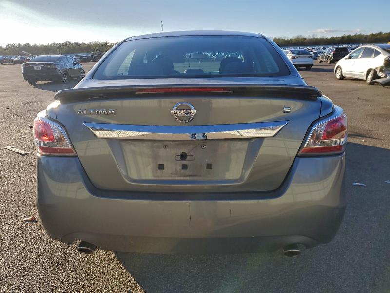 Photo 6 from auction – 2015 NISSAN ALTIMA 2.5 with VIN 1N4AL3AP1FC110027