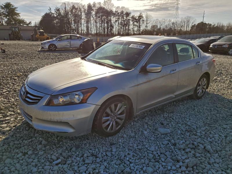 HONDA ACCORD 2012 с VIN 1HGCP2F82CA182768 - Фото с аукциона