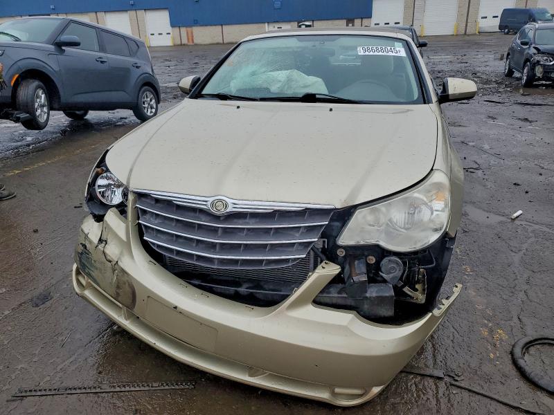 Foto 5 de la subasta – 2010 CHRYSLER SEBRING TO con VIN 1C3BC5ED2AN116009