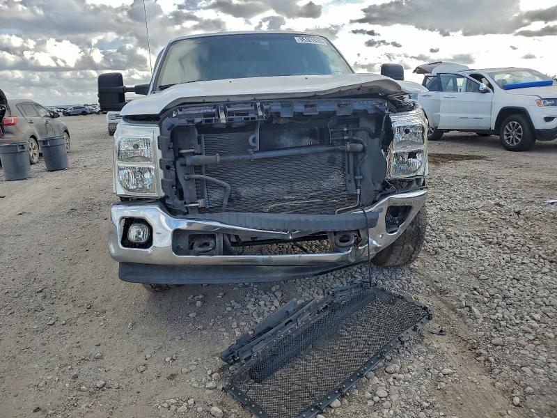 Photo 5 from auction – 2011 FORD F250 SUPER with VIN 1FT7W2AT4BEC33371