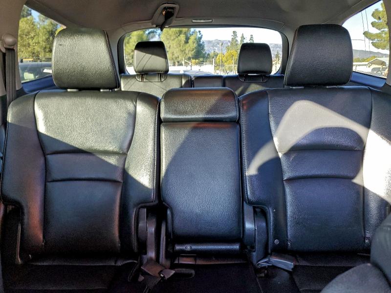 Photo 10 from auction – 2016 HONDA PILOT EXLN with VIN 5FNYF5H71GB049767