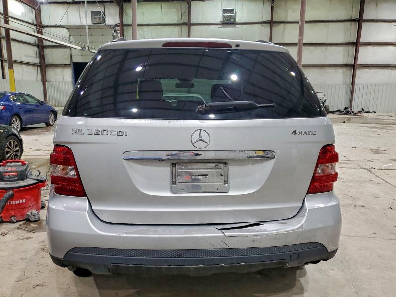 Photo 6 from auction – 2007 MERCEDES-BENZ ML 320 CDI with VIN 4JGBB22E67A198154