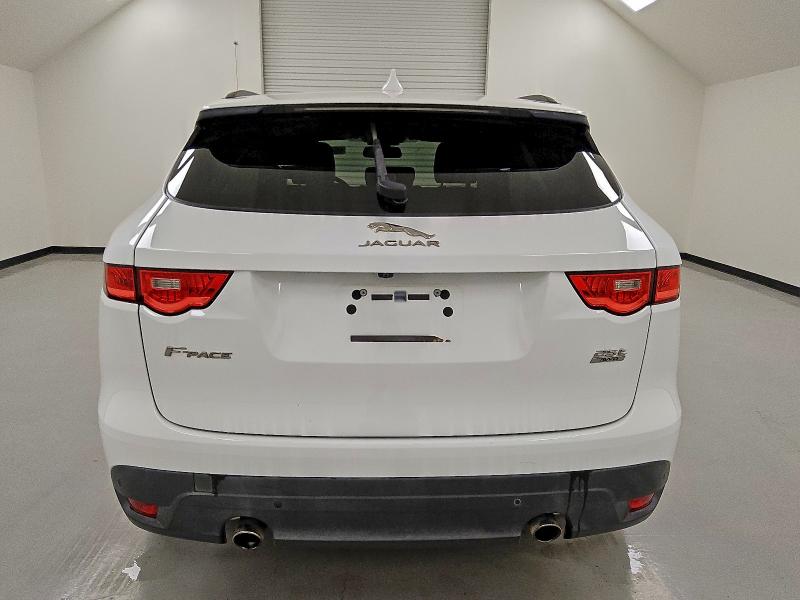 Photo 6 from auction – 2018 JAGUAR F-PACE PRE with VIN SADCJ2FX4JA270729