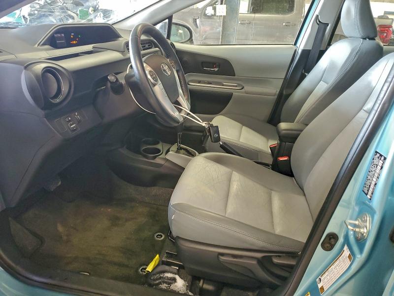 Photo 7 from auction – 2013 TOYOTA PRIUS C with VIN JTDKDTB37D1038878