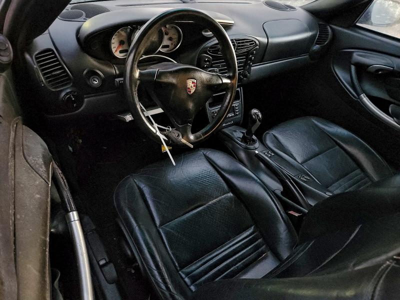 Photo 8 from auction – 2002 PORSCHE BOXSTER S with VIN WP0CB29882U661928