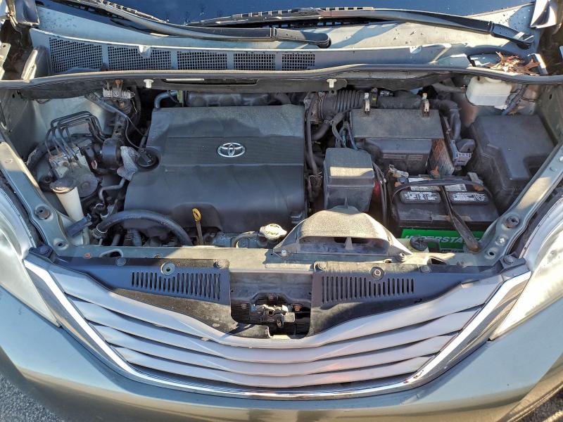 Photo 12 from auction – 2012 TOYOTA SIENNA with VIN 5TDDK3DC8CS043200