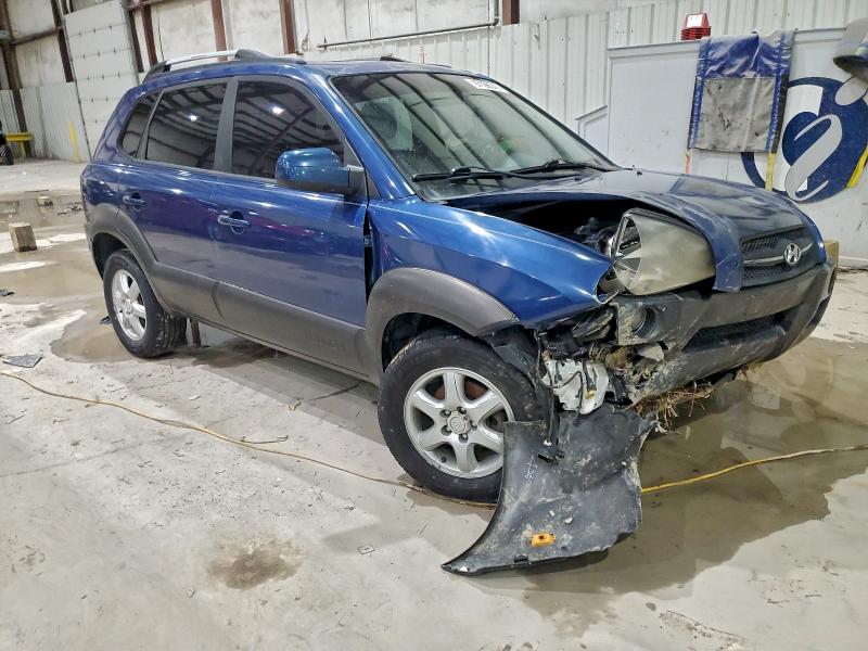 Photo 4 from auction – 2005 HYUNDAI TUCSON with VIN KM8JN12D35U105901