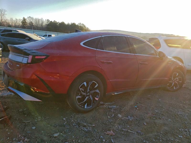 Photo 3 from auction – 2025 HYUNDAI SONATA SEL with VIN KMHL64JA0SA428671