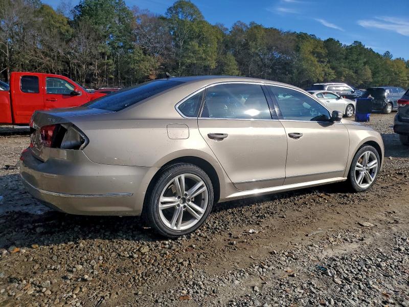 Photo 3 from auction – 2015 VOLKSWAGEN PASSAT SE with VIN 1VWBT7A35FC040287
