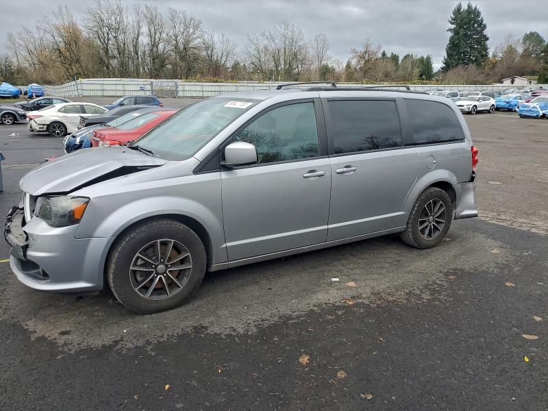 DODGE GRAND CARA 2018 with VIN 2C4RDGEG2JR342521 - Photo from auction