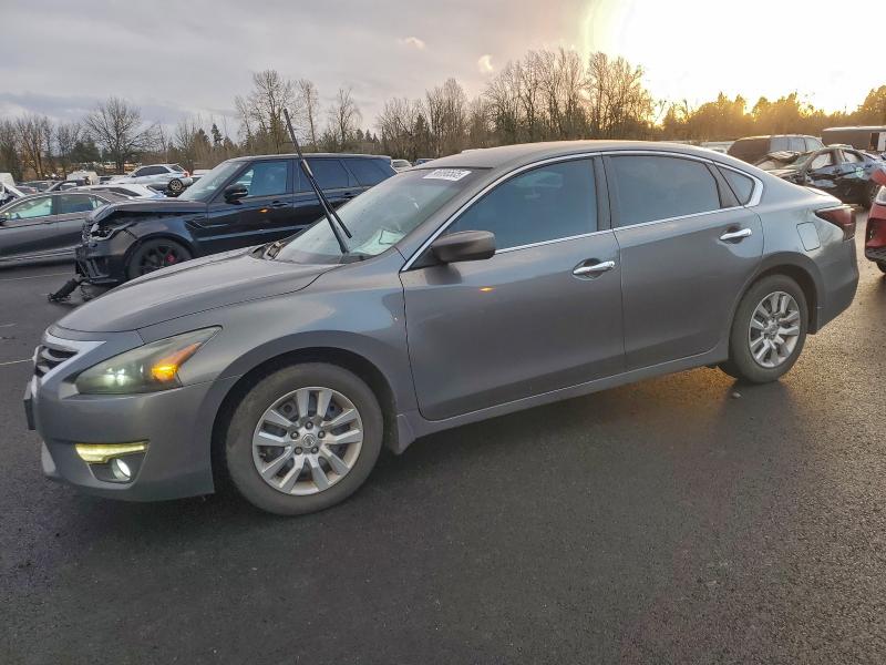 NISSAN ALTIMA 2.5 2015 with VIN 1N4AL3AP0FN323751 - Photo from auction
