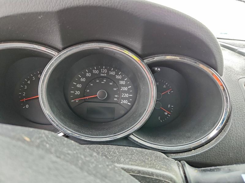 Photo 9 from auction – 2011 KIA SORENTO EX with VIN 5XYKUDA25BG158920